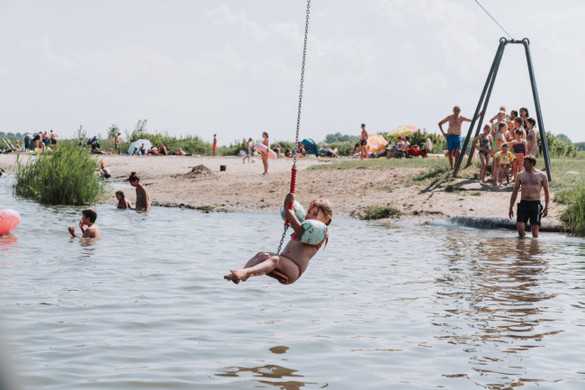 2025 Zwemseizoen waterpret kabelbaan